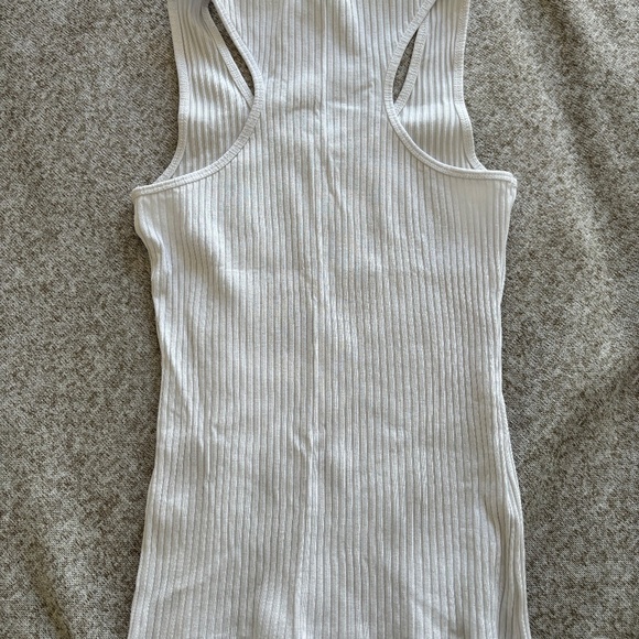 Aritzia | Tank Top | White - Picture 3 of 4